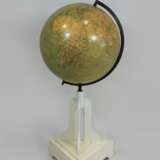 Großer Globus mit Standfuß aus Holz, 20. Jahrhundert - photo 1