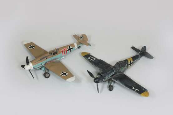 Paar Flugzeugmodelle, Mitte 20. Jahrhundert - Foto 1