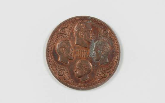 Vier Kaiser Medaille, mit den Büsten von Kaiser Wilhelm I. - photo 1