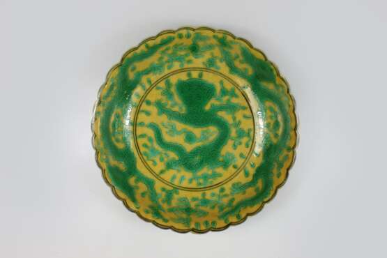 Kleiner Teller, China 18. Jahrhundert - photo 1