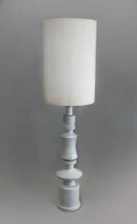Designlampe, Fuß aus weißer Keramik - фото 1