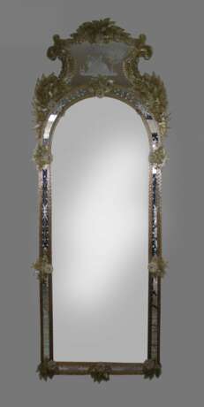 Großer Murano Spiegel, Anfang 20. Jhdt. - Foto 1