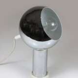Design Tischlampe, kugelförmig auf Standfuß - Foto 1