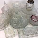 Sehr umfangreichen Konvolut Kristall und Glas: Vasen, Platten, Dosen, Schüsseln, Ascher, Schiffchen, ges. 28 Teile. - photo 9