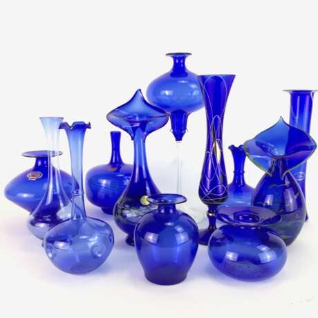 Umfangreiches Konvolut Zierglaser / Gläser / Vasen, sehr gute Erhaltung. - Foto 1