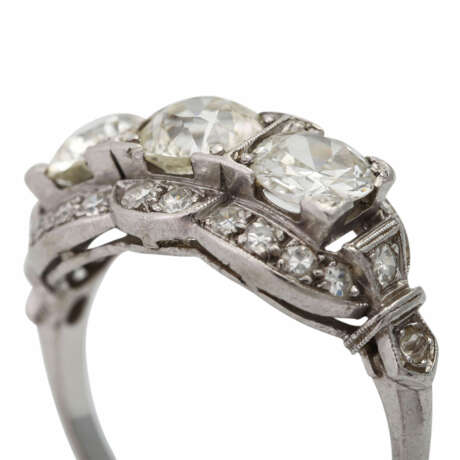 Ring mit 3 Altschliffdiamanten zusammen ca. 1,6 ct - photo 5