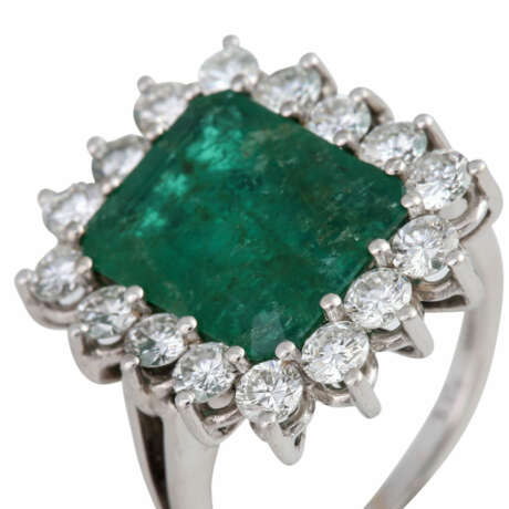 Ring mit Smaragd ca. 4,5 ct und Brillanten - Foto 5