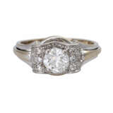 Ring mit Brillanten, zentral ca. 0,95 ct, - Foto 1