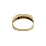 Ring mit 9 Brillanten, zusammen ca. 0,35 ct von gutem Farb- und Reinheitsgrad, - фото 4
