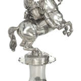 Monumentales Trinkspiel eines barocken Reiters auf steigendem Pferd - фото 3