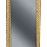 Klassizistischer Pfeilerspiegel - фото 1