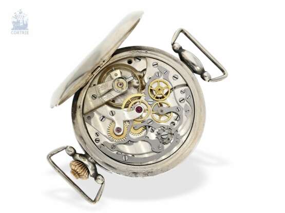 Armbanduhr: sehr seltener, ganz früher, außergewöhnlich großer Kronendrücker-Chronograph mit Register und Emaillezifferblatt, signiert Henry Blanc Geneve, vermutlich um 1925 - Foto 2