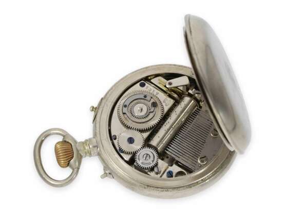 Taschenuhr: große, seltene Taschenuhr mit sichtbarer Unruh und Walzen-Spielwerk, Patent Brevete 8605, Schweiz ca.1890 - photo 2