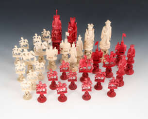 Schachspielfiguren - Elfenbein