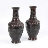 Großes Vasenpaar mit Spatzen und Drachen - Bronze - photo 1