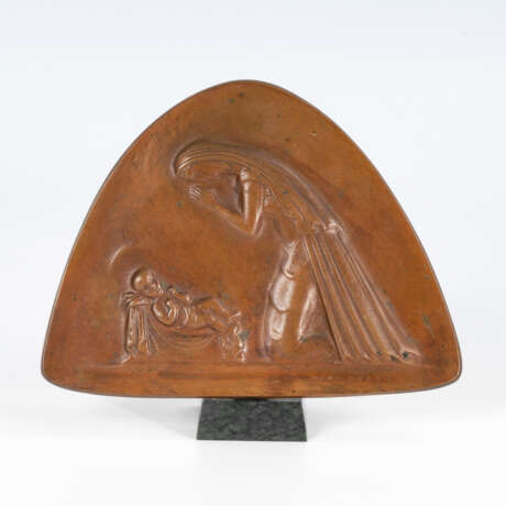BREKER, Arno: Bronzerelief: Maria mit dem Jesuskind - Foto 1