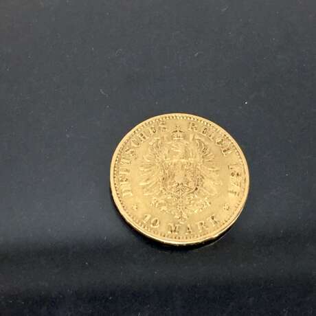 10 Mark Goldmünze Ludwig II König von Bayern, 1875 D, Gold 900, vorzüglich. - фото 2