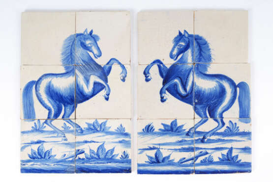 Paar Fayence-Fliesenbilder mit steigendem Pferd - фото 1