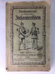 Oberst Weiland Bucher: Dienstunterricht des Königlich Sächsischen Infanteristen. 1916/17, Verlag C. Heinrich Dresden.
