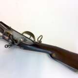 Büchse / Gewehr: Vorderlader mit Steinschloß und zugehörigem Dillenbajonett, Deutsch um 1780, sehr gut. - photo 3