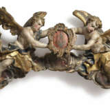 Zwei Engel mit Wappenkartusche, Süddeutsch, Mitte 18. Jahrhundert - Foto 1