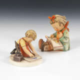 2 HUMMEL-Figuren: Lesendes Mädchen und Junge mit Tintenfass - Foto 1