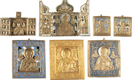 TWO TRIPTYCHA AND FIVE BRONZE ICONS WITH THE SAINTS NICHOLAS OF MYRA - photo 1