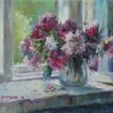 “Peonies at the window” Canvas Oil paint Impressionist Still life 2016 - photo 1