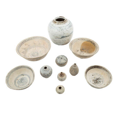 Group of 10 parts, ceramics, blue-and-white. ASIA. - photo 1
