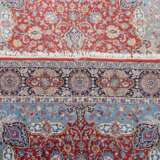 Orientteppich. KERMAN/IRAN, 20. Jahrhundert, 307x204 cm. - Foto 3