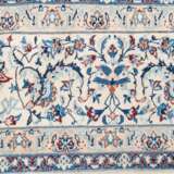 Orientteppich. NAIN/IRAN, 20. Jahrhundert, 300x200 cm. - Foto 5