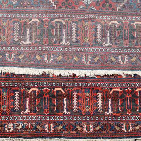Orientteppich. JOSHAGHAN/PERSIEN, 20. Jahrhundert, 377x274 cm. - Foto 3