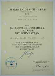 Kriegsverdienstkreuz, 1. Klasse mit Schwertern Urkunde für einen Flieger-Stabsingenieur - General Meister.