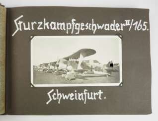 Luftwaffe: Fotoalbum des Sturzkampfgeschwader II / 165 - Schweinfurt.