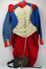 Frankreich: Kinderuniform für Grenadiere im Stile um 1812.