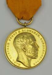 Schwarzburg-Sondershausen: Goldene Medaille für Rettung aus Gefahr - Gold.