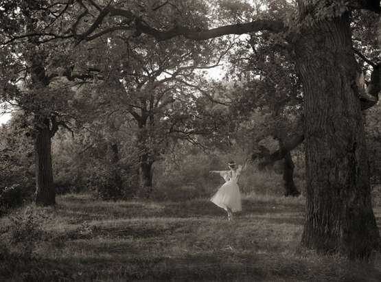 “La sylphide” Photographic paper Film Photo Black & white photo Landscape painting 2003 - photo 1