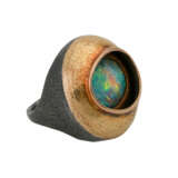 Ring mit ovalem Opal, ca. 15x12 mm, mit lebhaftem Farbspiel, - фото 2