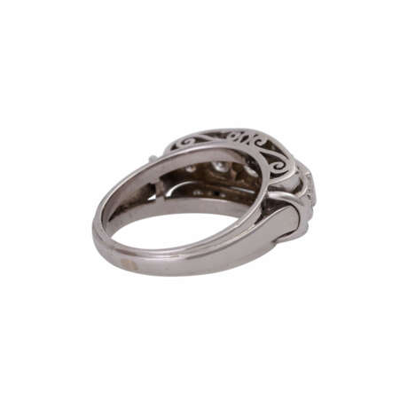 Ring mit Brillanten und Diamanten, zusammen ca. 0,75 ct, - фото 3