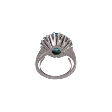 Ring mit schönem Naturzirkon von ca. 5,6 ct umgeben von 12 Brillanten, - Foto 4