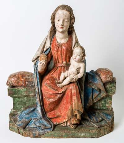 Bedeutende thronende Madonna mit Jesuskind - фото 1