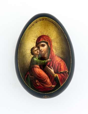 Lack-Osterei mit der Gottesmutter von Vladimir und Auferstehung Jesu - Foto 1