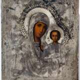 Mit Silberoklad versehene Ikone der Gottesmutter von Kasan - Foto 1