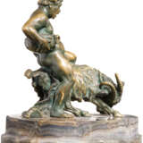 Bacchus auf Ziegenbock, Bronze auf Marmorsockel, um 1900 - photo 3