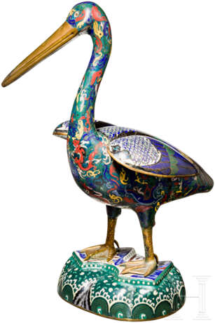 Cloisonné-Skulptur in Form eines Pelikans, China, um 1900 - photo 1
