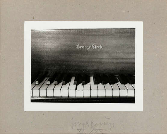 Бойс, Йозеф. Am Klavier George Jappe, 1974 - фото 1