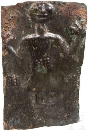 Votivblech mit Adorant, urartäisch, 8. Jahrhundert vor Christus - Foto 1