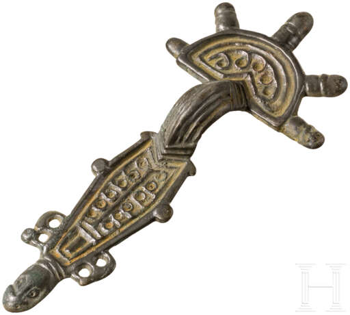 Fünfknopfibel, frühslawisch, Südosteuropa, Mitte 6. Jahrhundert - photo 1