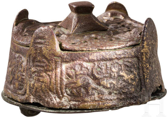 Seltene Wikinger-Fibel mit Resten von Vergoldung, Skandinavien, 9. - 10. Jahrhundert - Foto 3