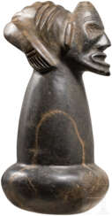 Schwarzer Stößel mit stilisiertem Kopf, Taíno Kultur, Karibik, 10. - 15. Jahrhundert